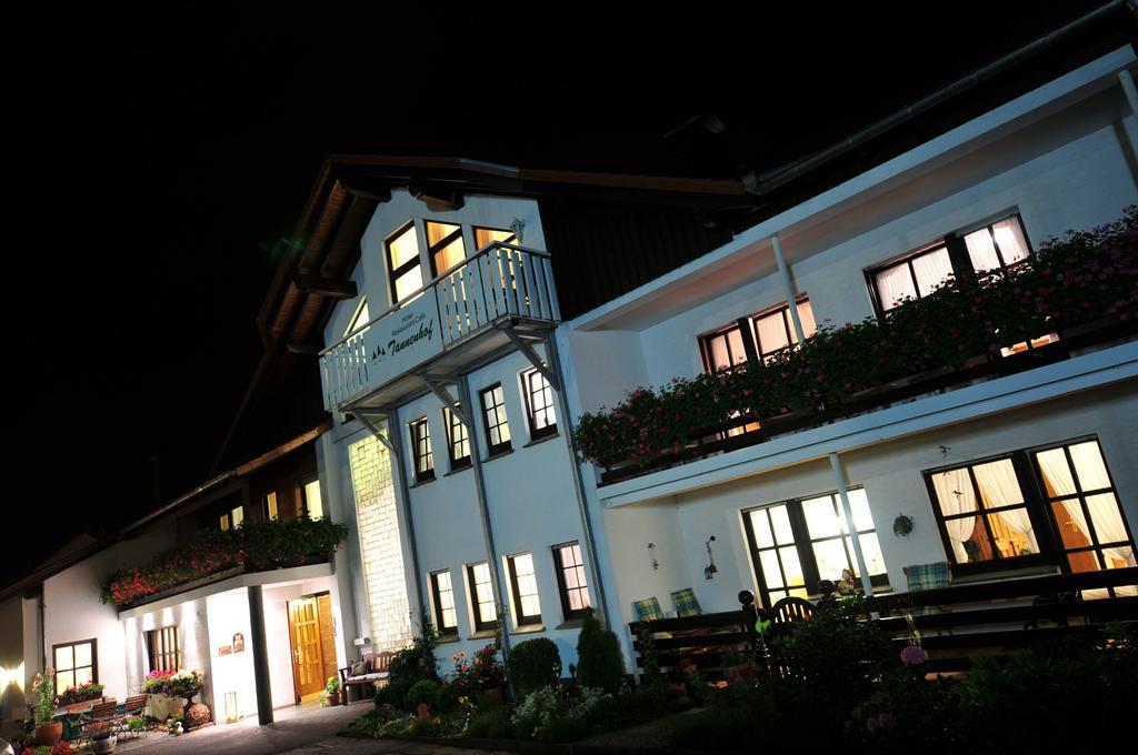 Flair Hotel Tannenhof Bad Wünnenberg Buitenkant foto