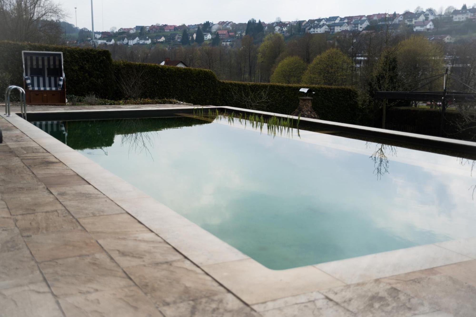 Flair Hotel Tannenhof Bad Wünnenberg Buitenkant foto